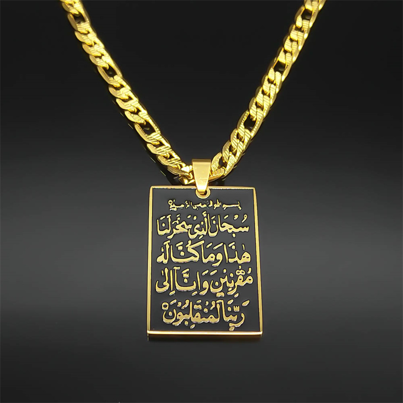 Collier pendentif médaille en  - Gadget Q avis et prix